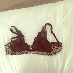 VS PINK leopard and black lace bralett
